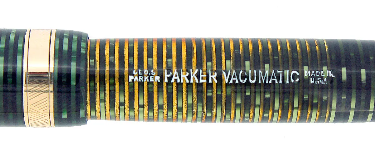 1946 PARKER EMERALD PEARL VACUMATIC MAJOR SIZE FOUNTAIN PEN MINT