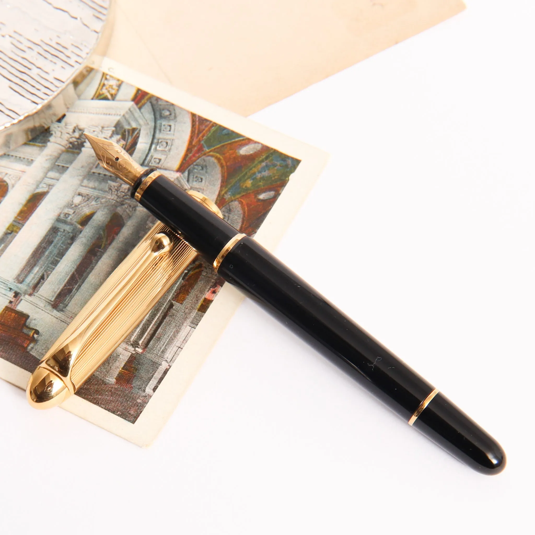 Aurora 88 Black Resin & Gold Plated Fountain Pen - Preowned