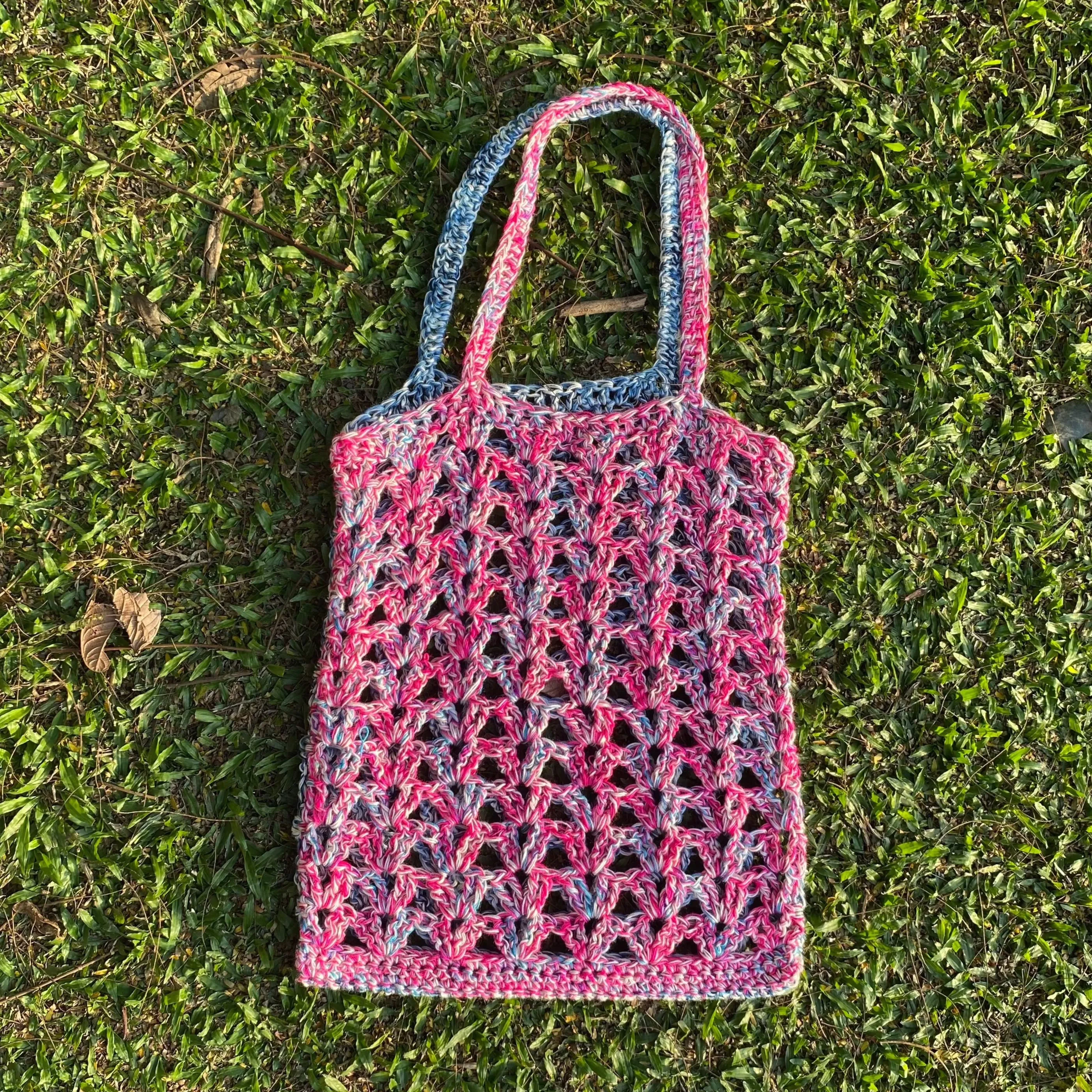 CARNATION TOTE WRITTEN PATTERN PDF